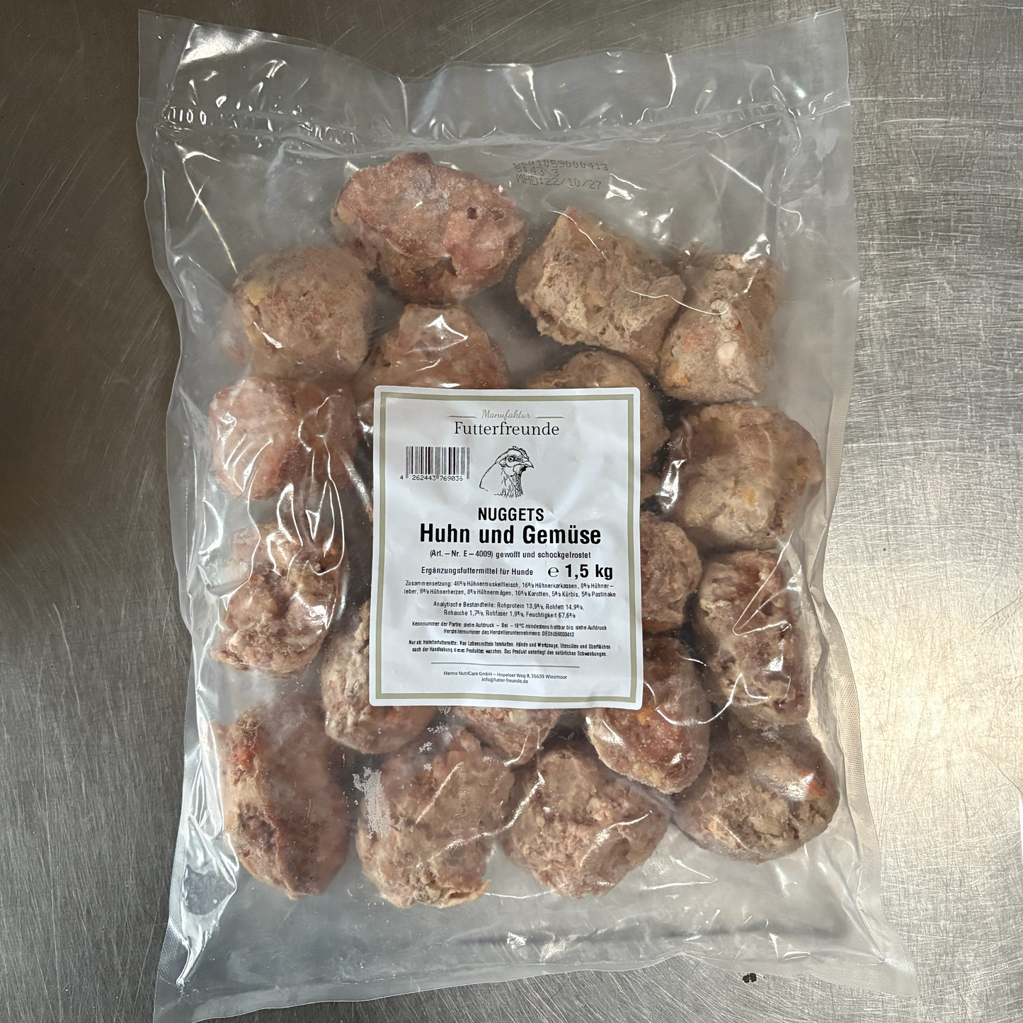 BARF-Nuggets Huhn & Gemüse, gewolft und portioniert