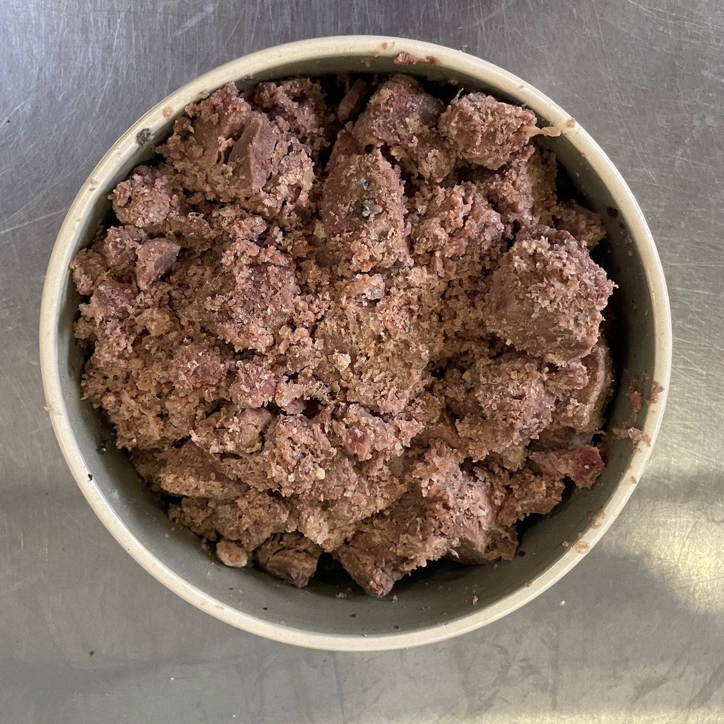 Pferdefleisch, gekocht und gewürfelt