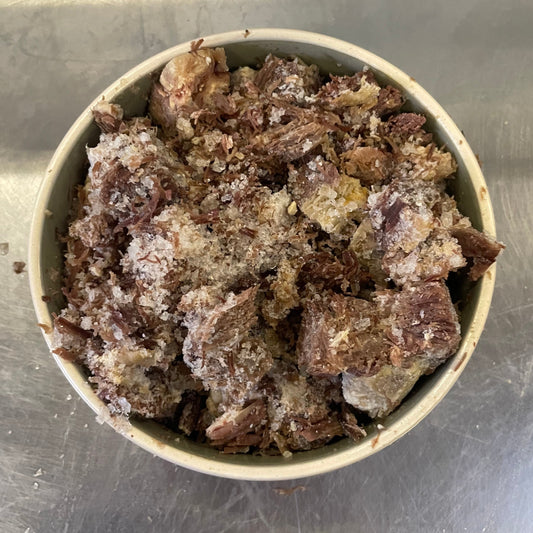 Rindfleisch gekocht und gewürfelt