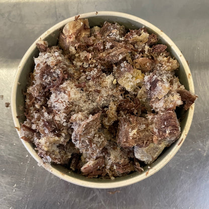 Rindfleisch, gekocht und gewürfelt