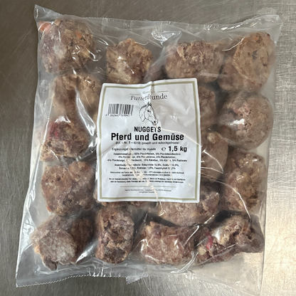 BARF-Nuggets Pferd & Gemüse, gewolft und portioniert
