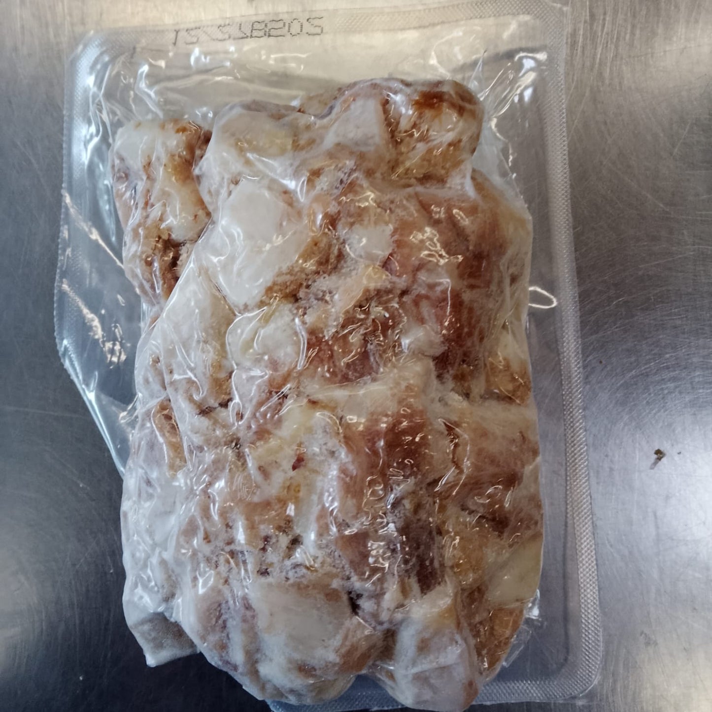 Hühnerfleisch gekocht und gewürfelt