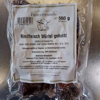 Rindfleisch, gekocht und gewürfelt